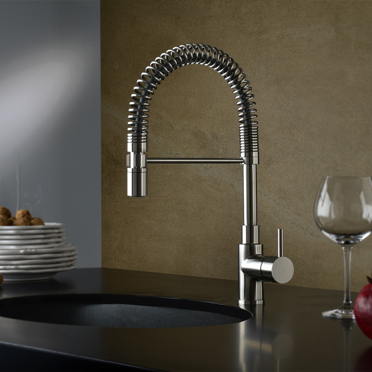 Zware kwaliteit spiraal RVS keukenkraan in 100% RVS